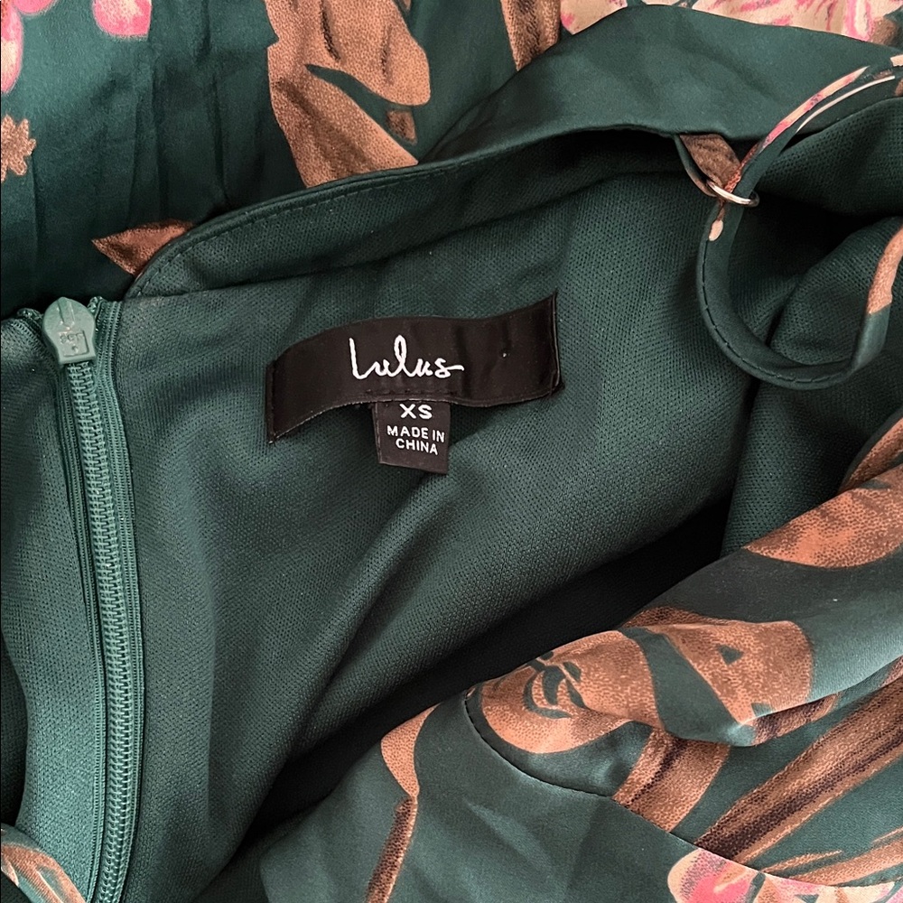 Lulus still the one Floral emerald Green Maxi Sz Xs Dress Bin Z - Picture 8 of 9